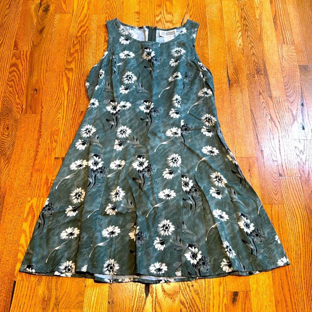 Vintage Jodi Michaels 100% rayon sage green floral aline dress size 9/10